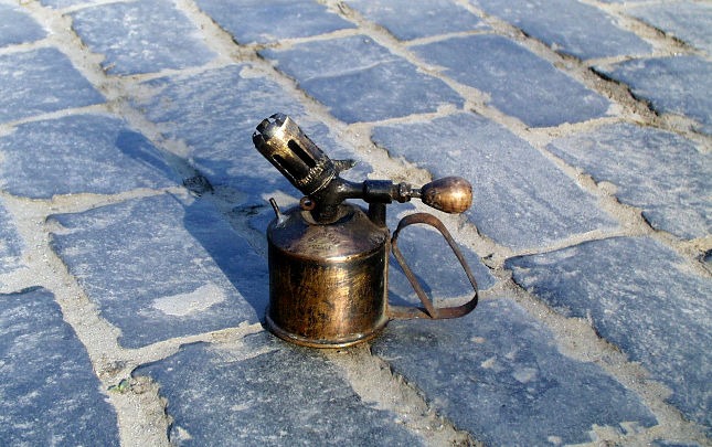 ����: ����� ���������, 25.04.2005